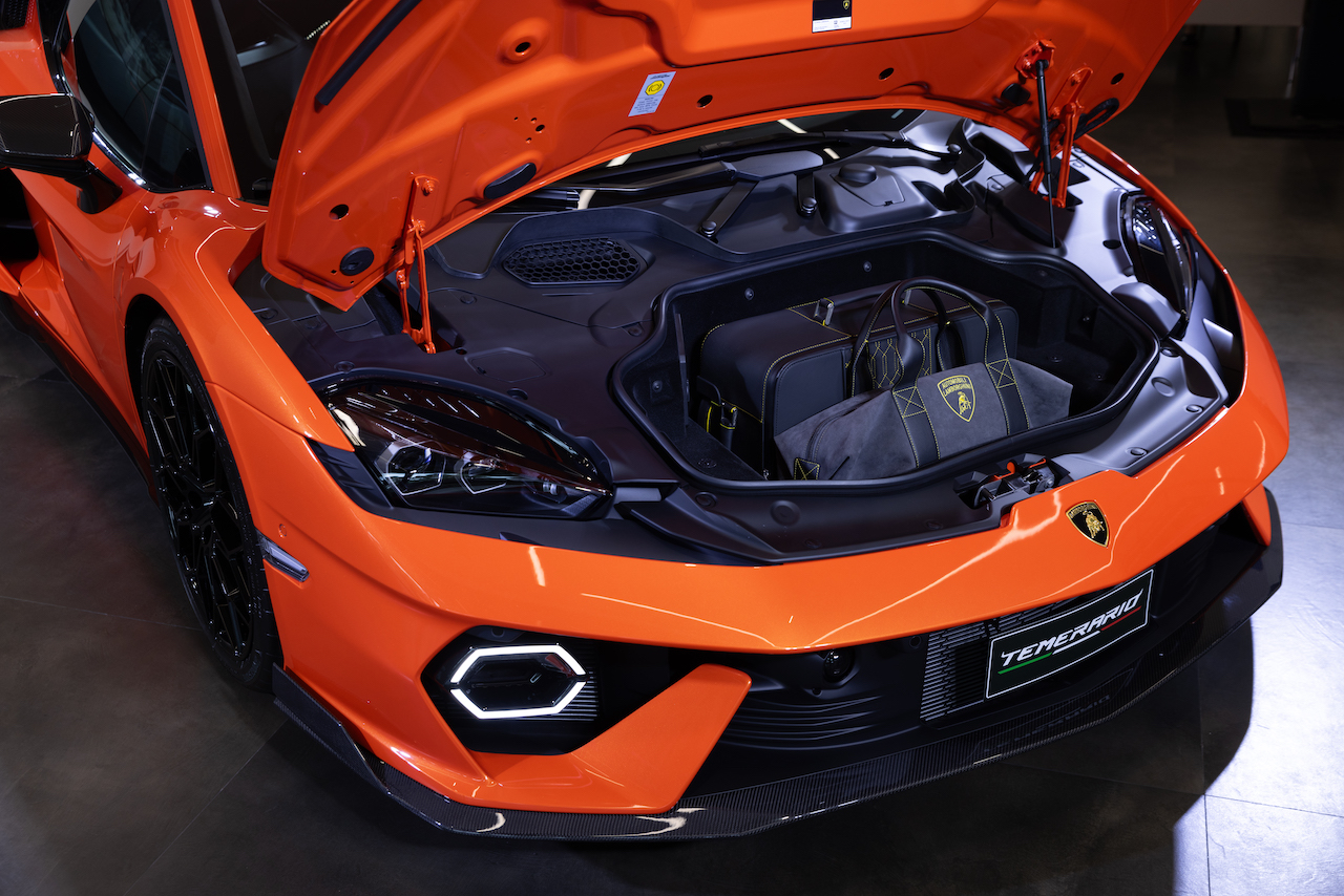 Lamborghini Temerario Alleggerita輕量化版本首度登臺(7)